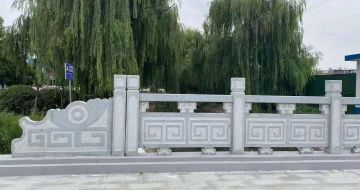 柳州 芝麻灰桥栏杆、河道栏杆安装效果