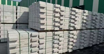 柳州芝麻白路沿石