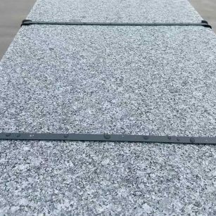 柳州 芝麻黑火烧面毛板，条板，半成品