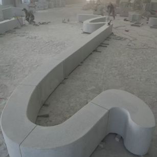 柳州 花岗岩整石坐凳拼装