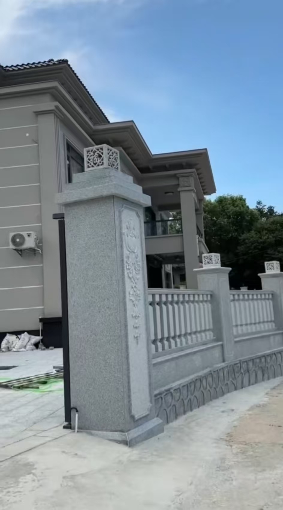 柳州 芝麻白别墅围墙栏杆，私人订制