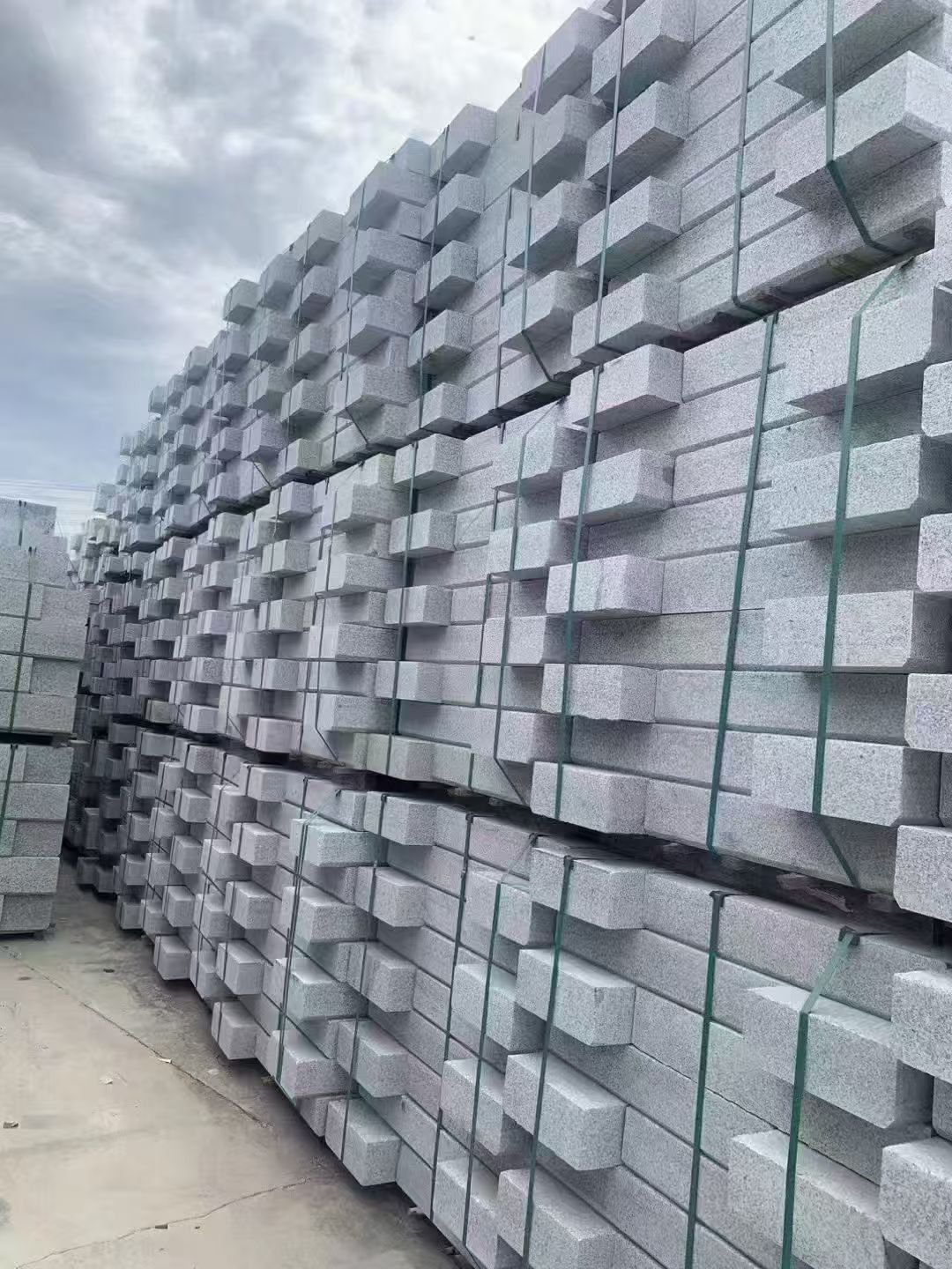 柳州 芝麻灰侧石