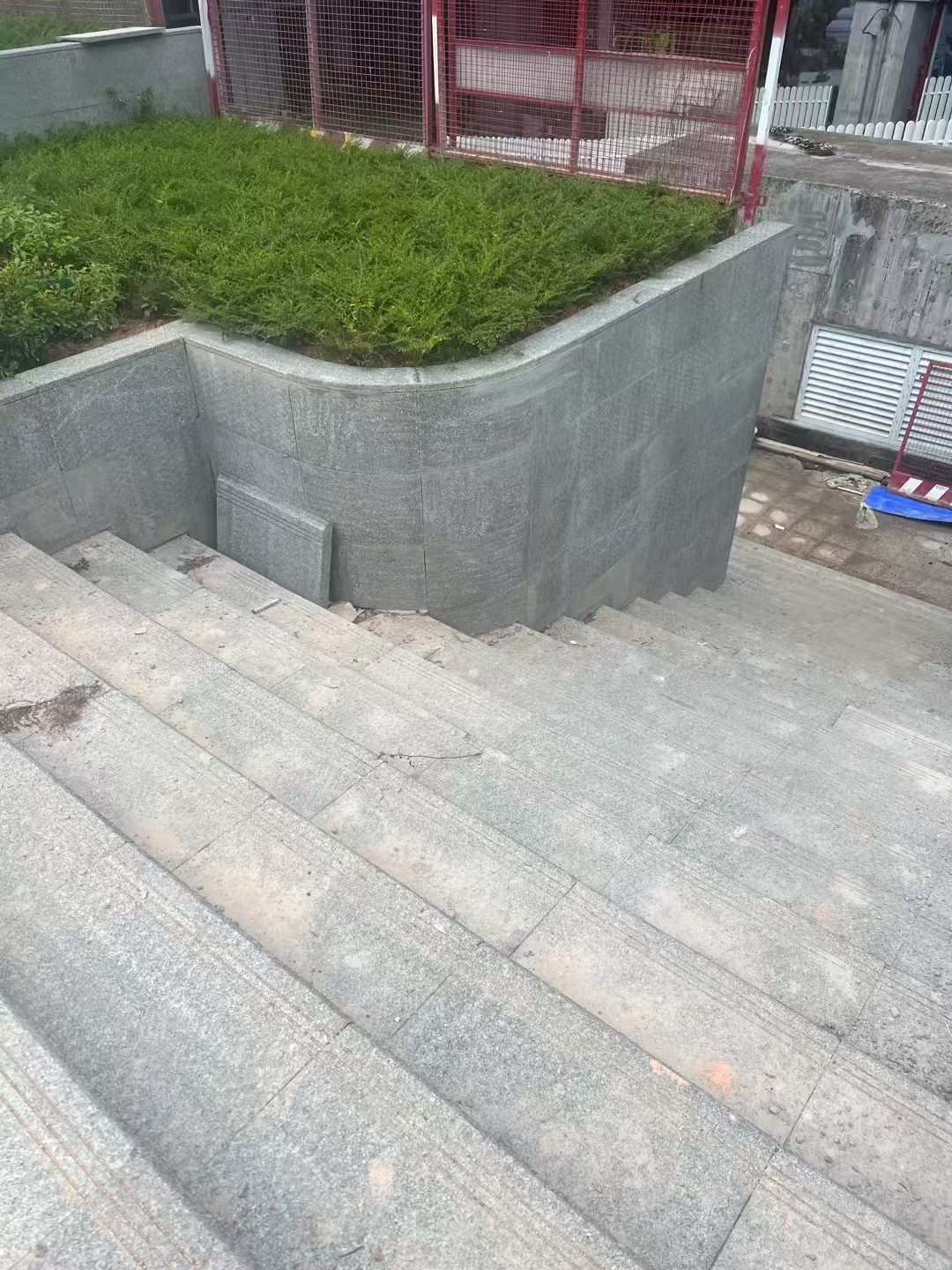 柳州 芝麻黑火烧面铺装案例