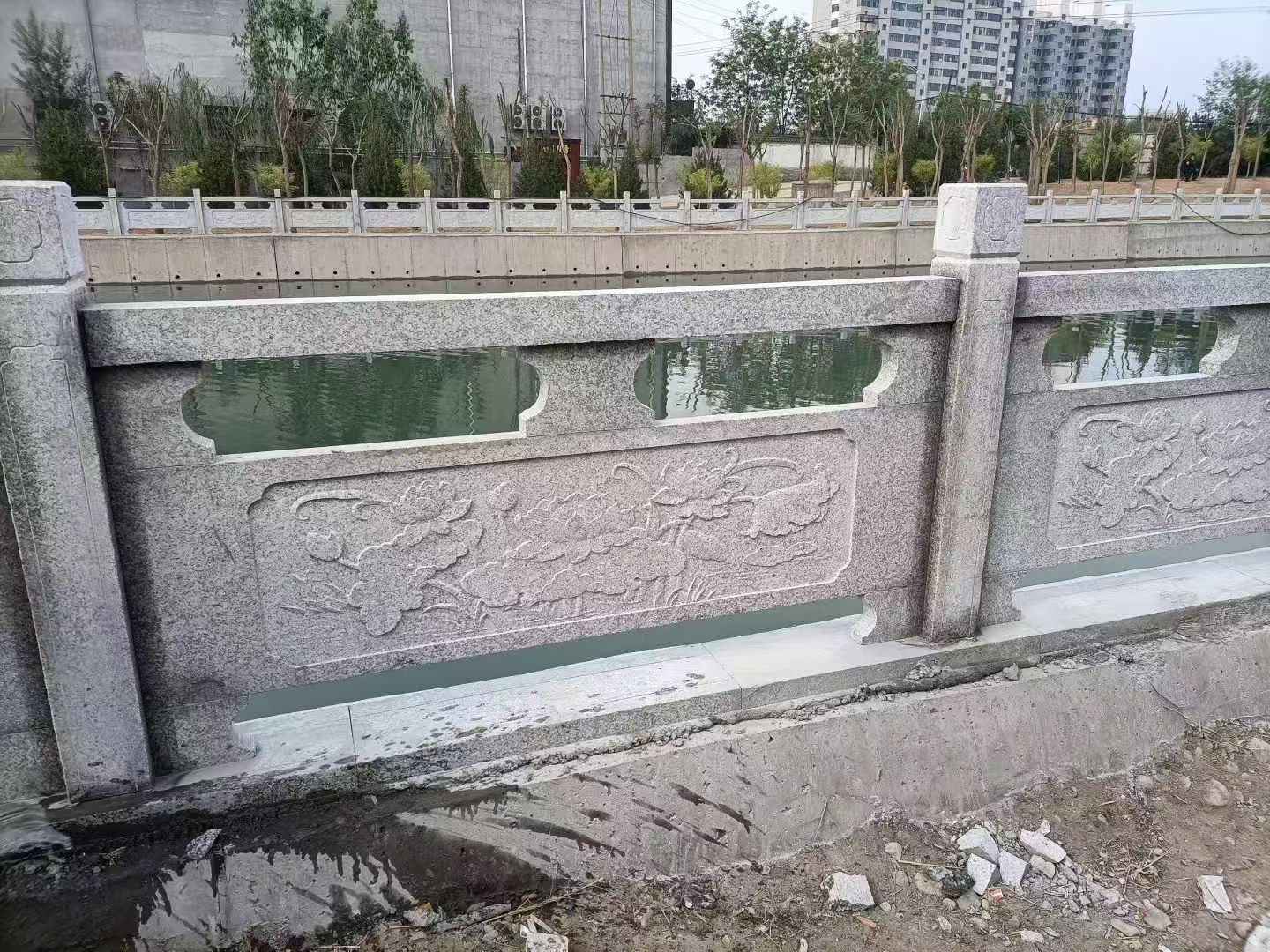 柳州 芙蓉白大花桥梁、河道，石材栏杆、围栏、护栏