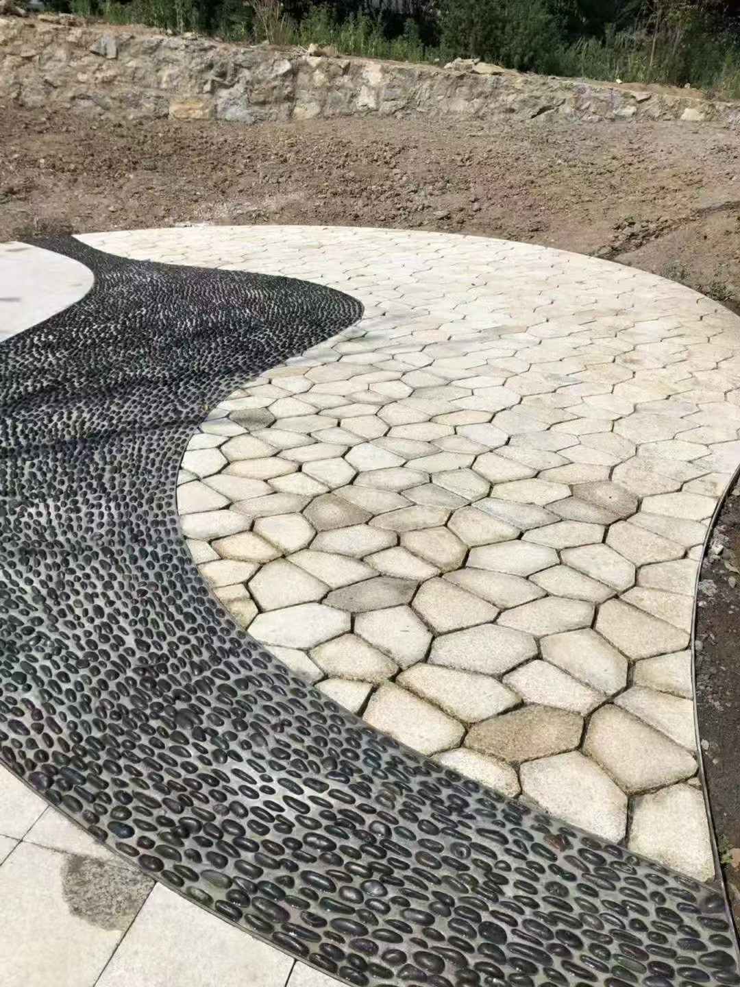 柳州 黄金麻冰裂缝室外铺装效果完美展示