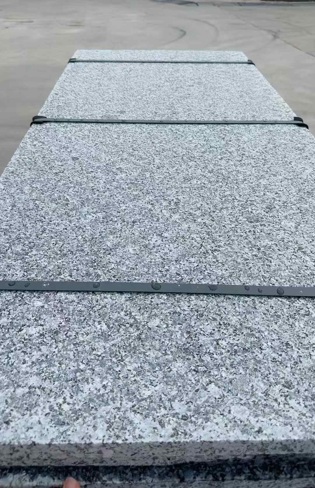 柳州 芝麻黑火烧面毛板，条板，半成品