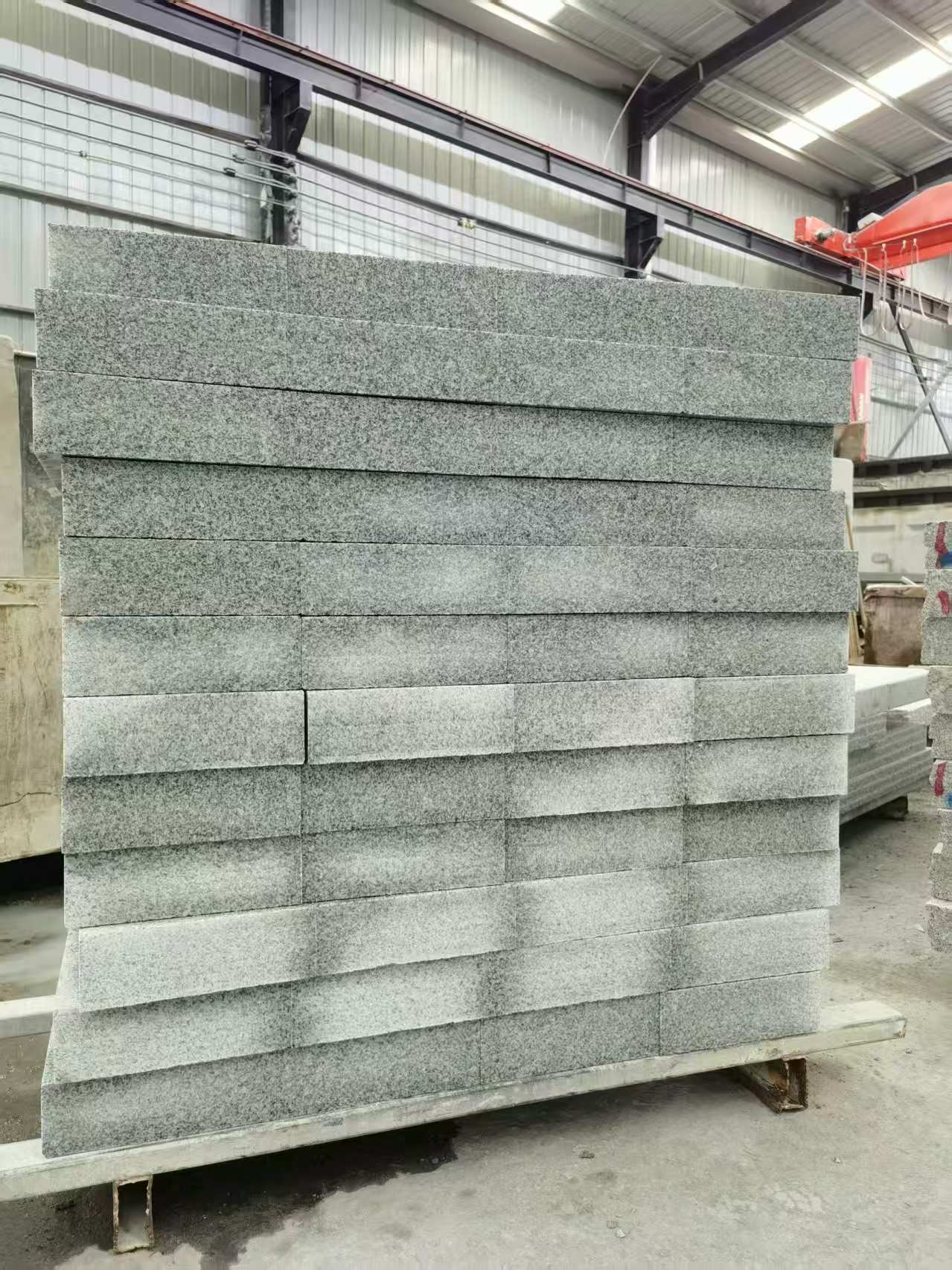 柳州 芝麻白10公分300*600广场地铺，A料定制，尺寸标准，厚薄均匀