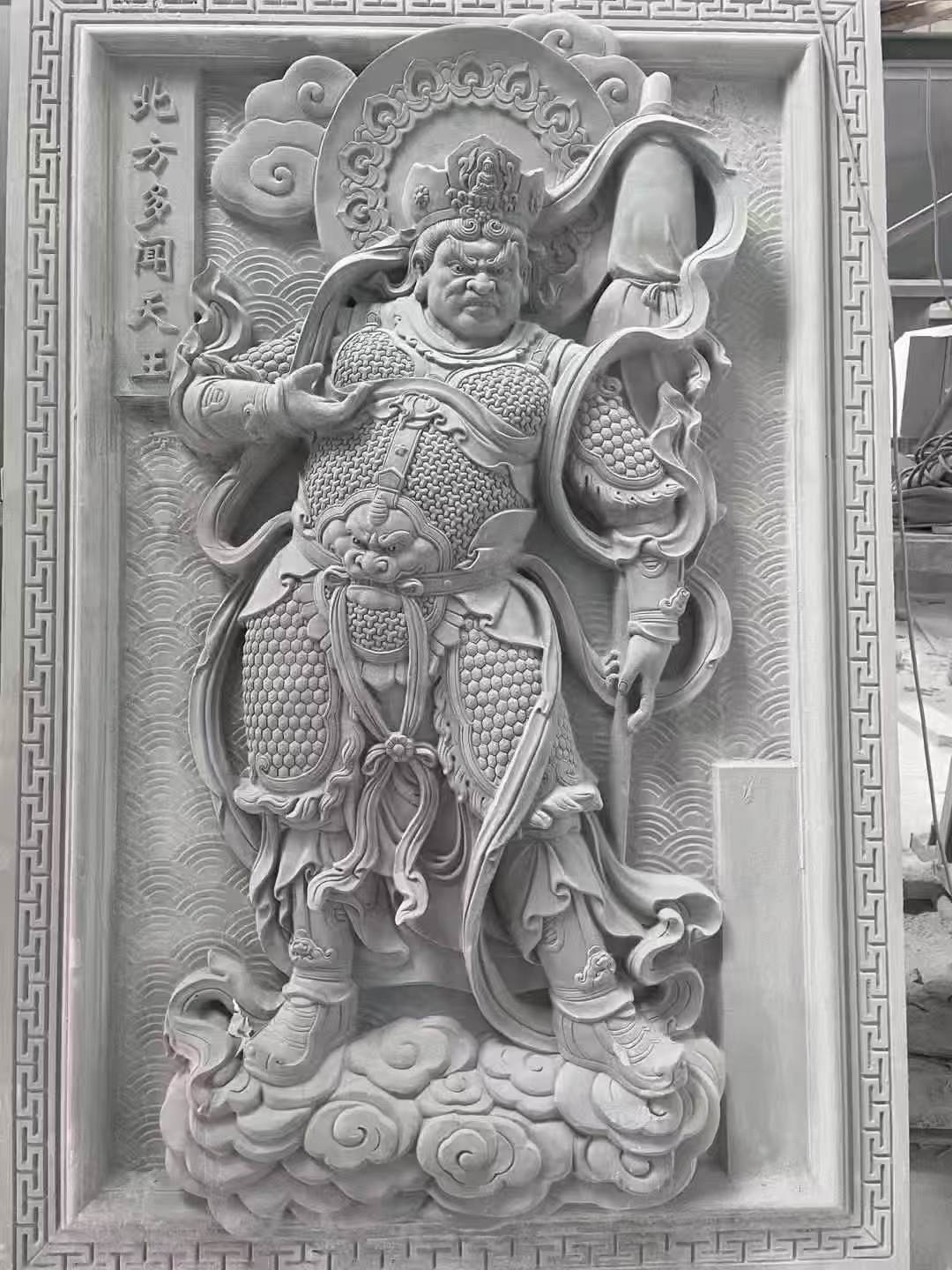 柳州 芝麻灰花岗岩人物雕刻——多闻天王